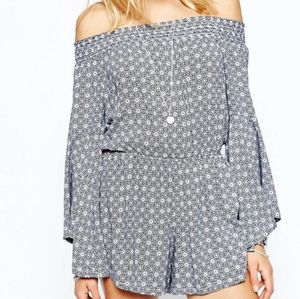 ABERCROMBIE & FITCH Marilyn Romper